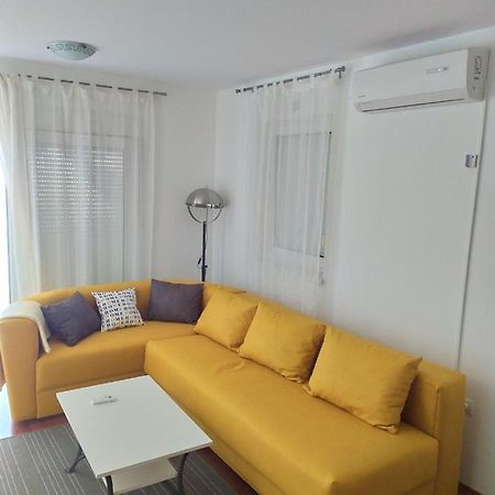 Zobic Family Apartments Rab Town Bagian luar foto